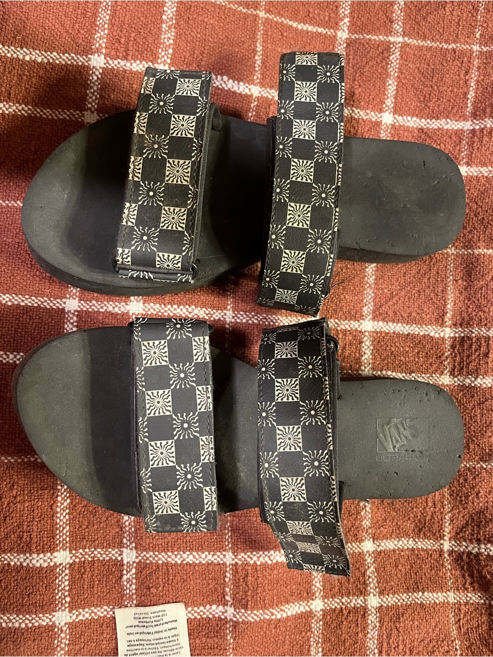 Woman’s Vans Sandals Size 7